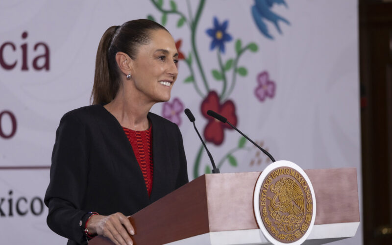 Sheinbaum pone las reglas: “Cooperamos, pero quien decide aquí es el pueblo”