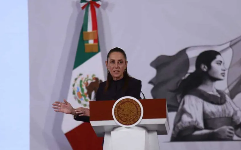 Presidenta Sheinbaum niega cualquier riesgo por entrega de exfuncionarios sinaloenses a Estados Unidos