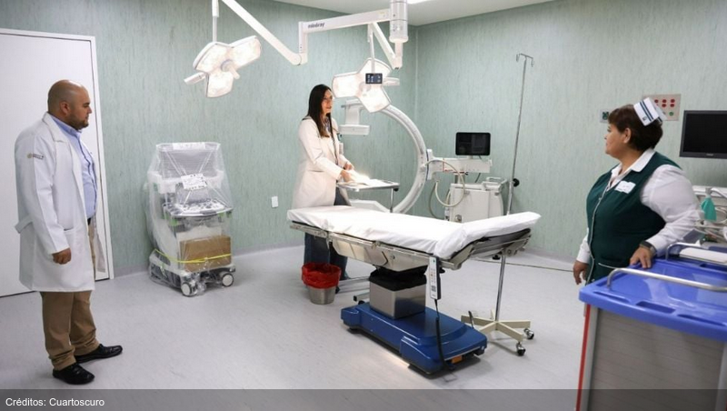 Anuncio de atención médica gratuita de Sheinbaum genera reacciones internacionales y viralidad en redes