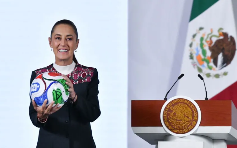 Presidenta Sheinbaum felicita a la Selección Mexicana por triunfo mundialista durante la conferencia matutina
