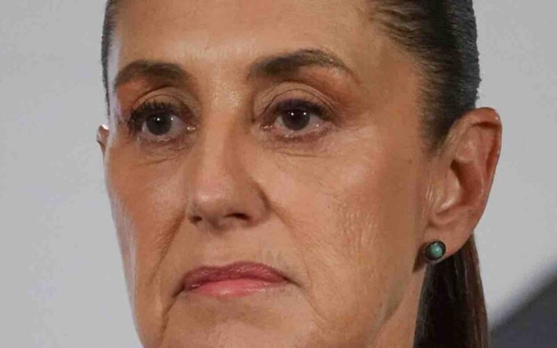 Sheinbaum denuncia injerencia de Estados Unidos tras cancelación de visa a López Beltrán