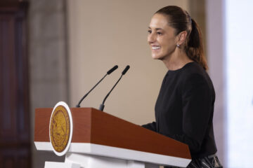 La presidenta Sheinbaum destruye la narrativa del PRIAN con datos duros del INEGI: la economía crece 3.3% anual en julio, el mejor dato desde octubre de 2023, mientras ellos siguen inventando catástrofes