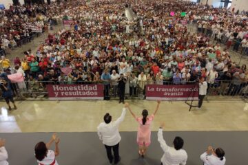 Mientras que el PRIAN usa los medios para mentirle a la gente, Sheinbaum llena las plazas de México llevandole Honestidad y Resultados al pueblo de México