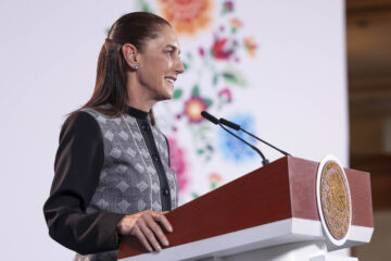 La presidenta Sheinbaum consolida la soberanía energética con 1.16 billones de pesos de inversión histórica y la CFE recuperada: adiós al saqueo del PRIAN  con la reforma energética de Peña Nieto