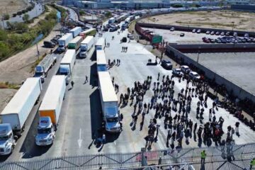 Secretaría de Gobernación busca diálogo con transportistas para evitar paro nacional el lunes
