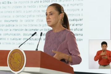 La presidenta Claudia Sheinbaum rechazó acusaciones sobre financiamiento de campaña durante la conferencia matutina
